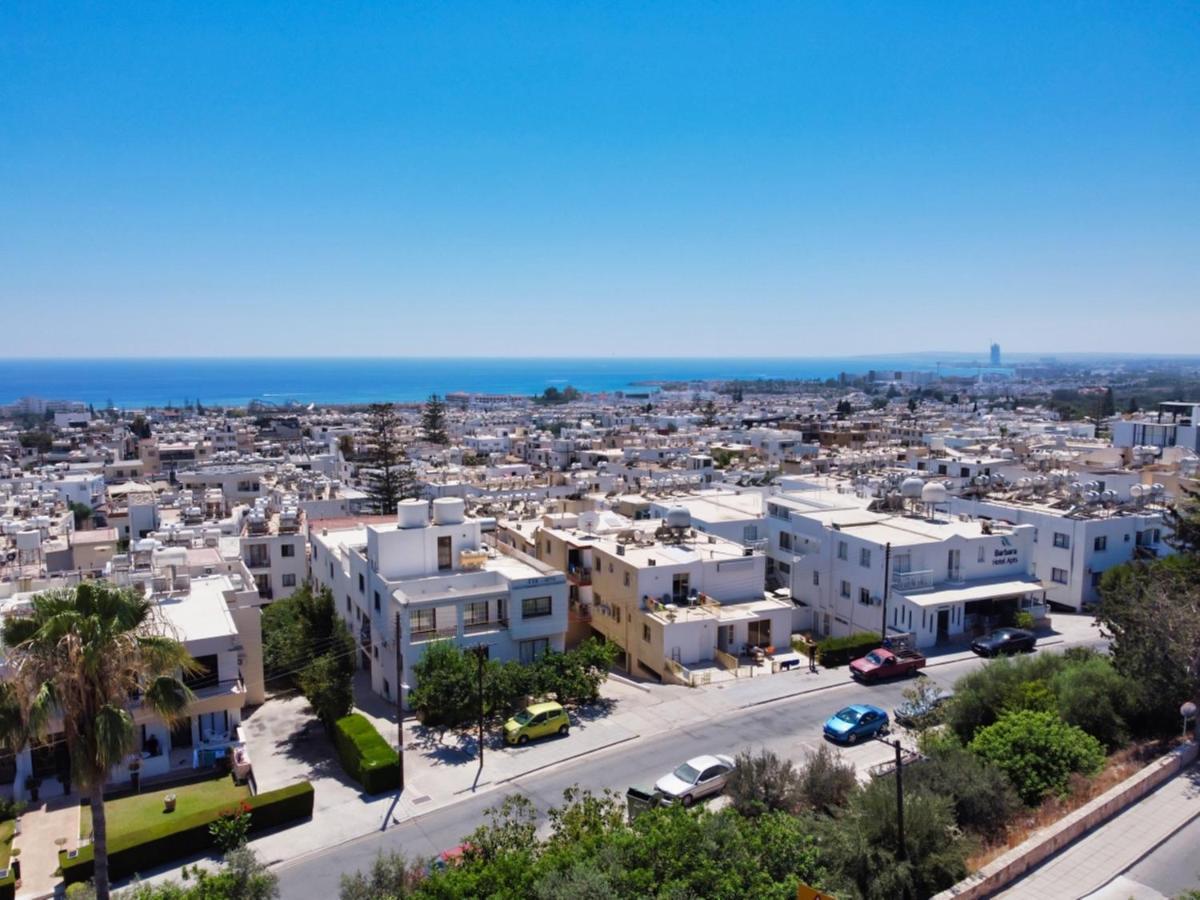 Barbara Hotel Apts Ajía Nápa Eksteriør bilde